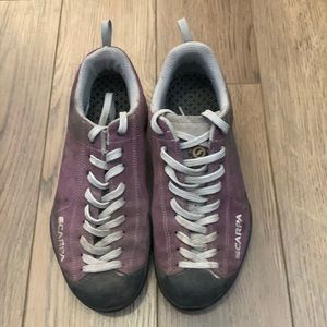 Women’s Scarpa Mojito Approach Shoes